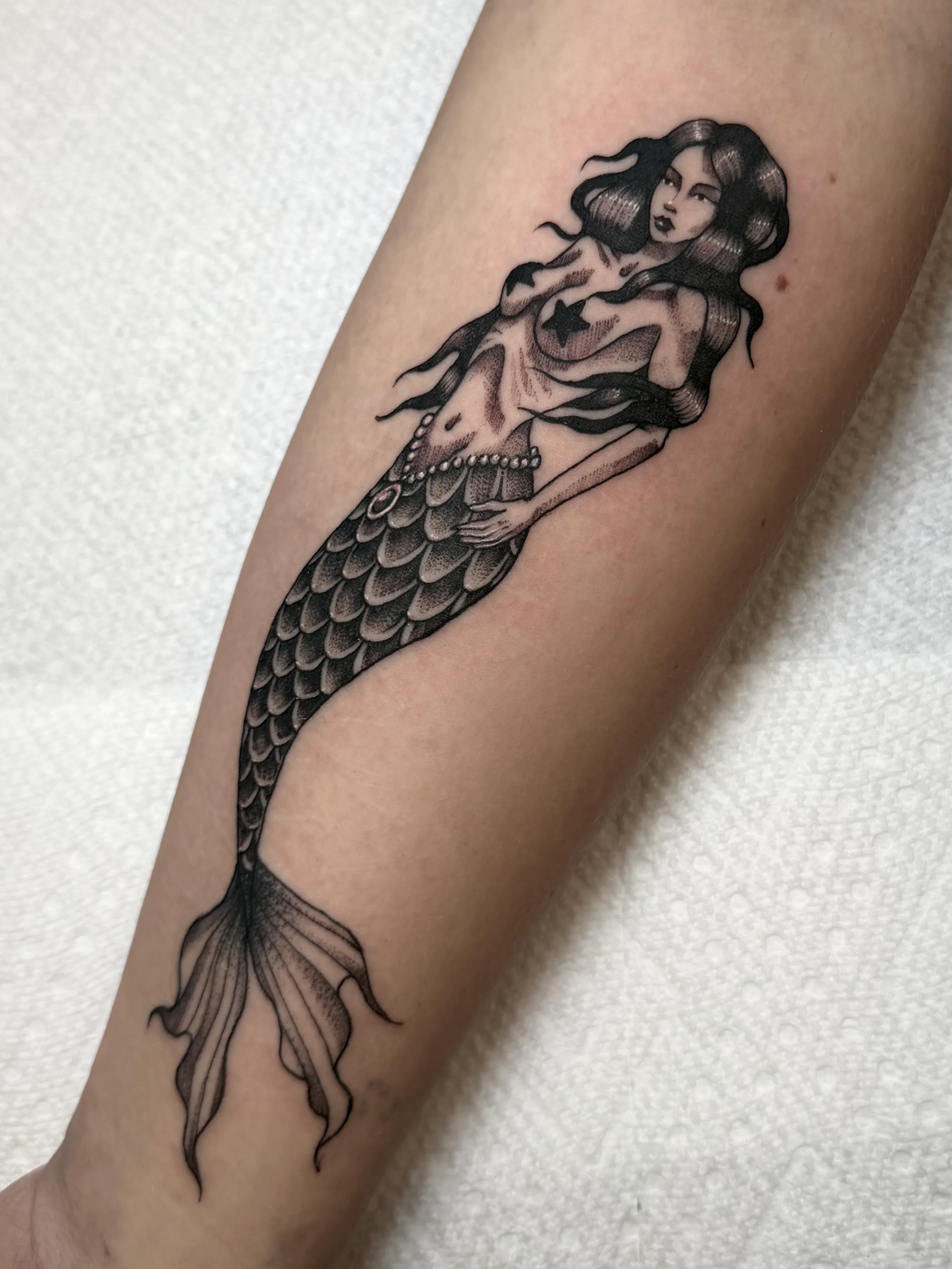 Tattoo artwork by Madison Flaherty, portfolio image 3